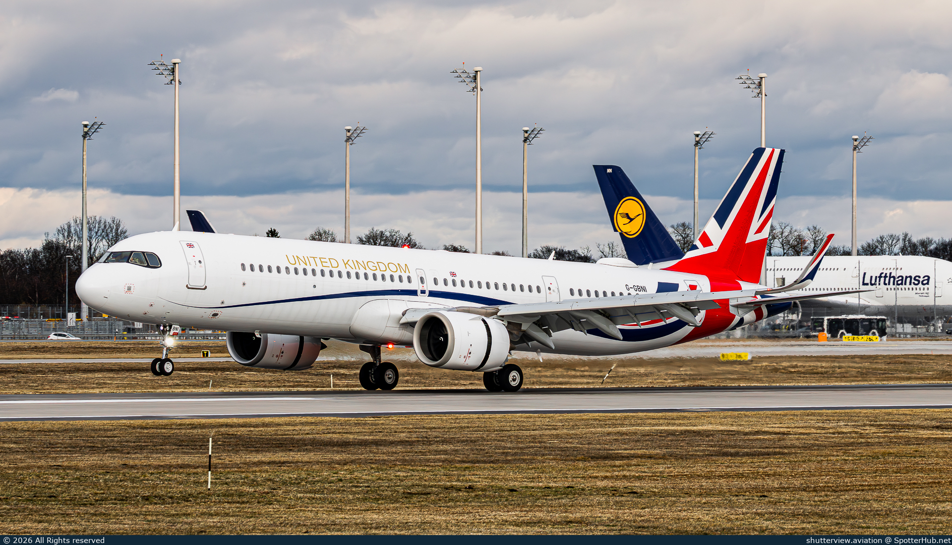 Photo of G-GBNI - Airbus A321-251NX operated by Government of the United Kingdom (opb Titan Airways)
