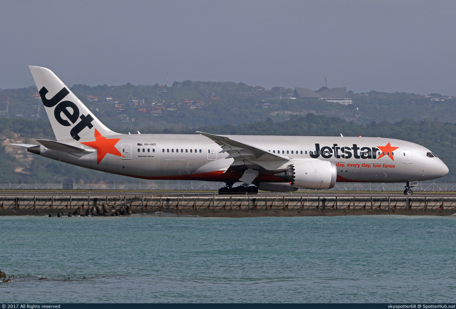 Photo of VH-VKD - Boeing 787-8 Dreamliner operated by Jetstar Airways