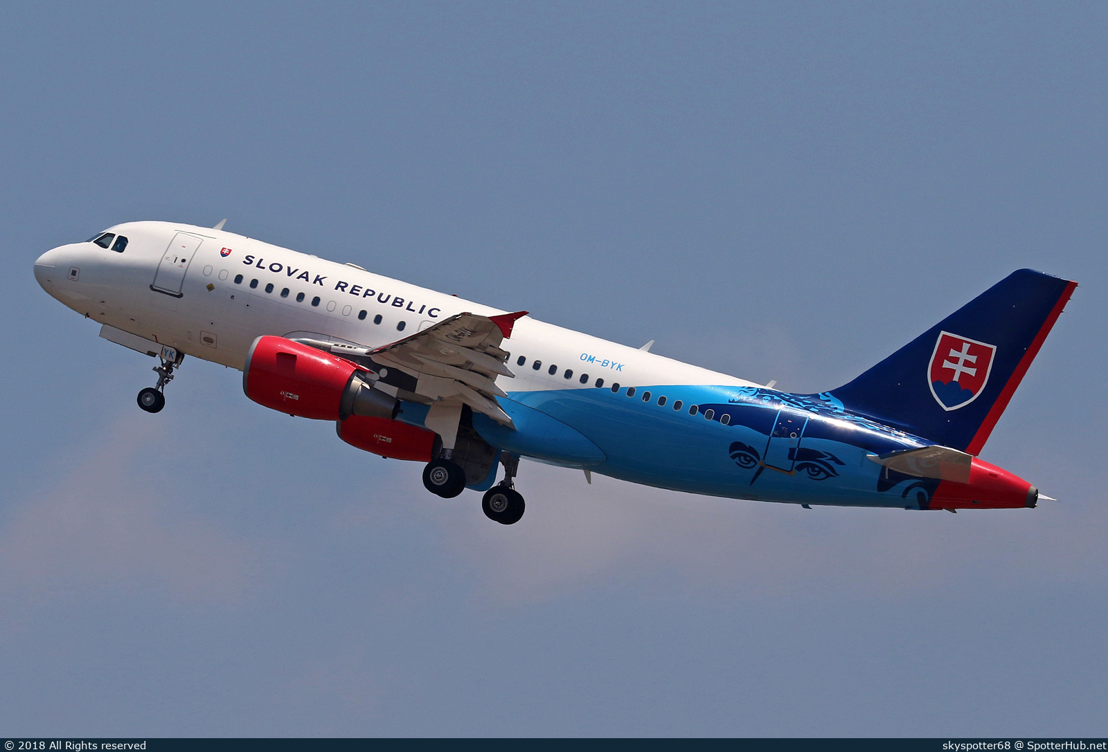 Photo of OM-BYK - Airbus A319-115(CJ) operated by Government of Slovakia