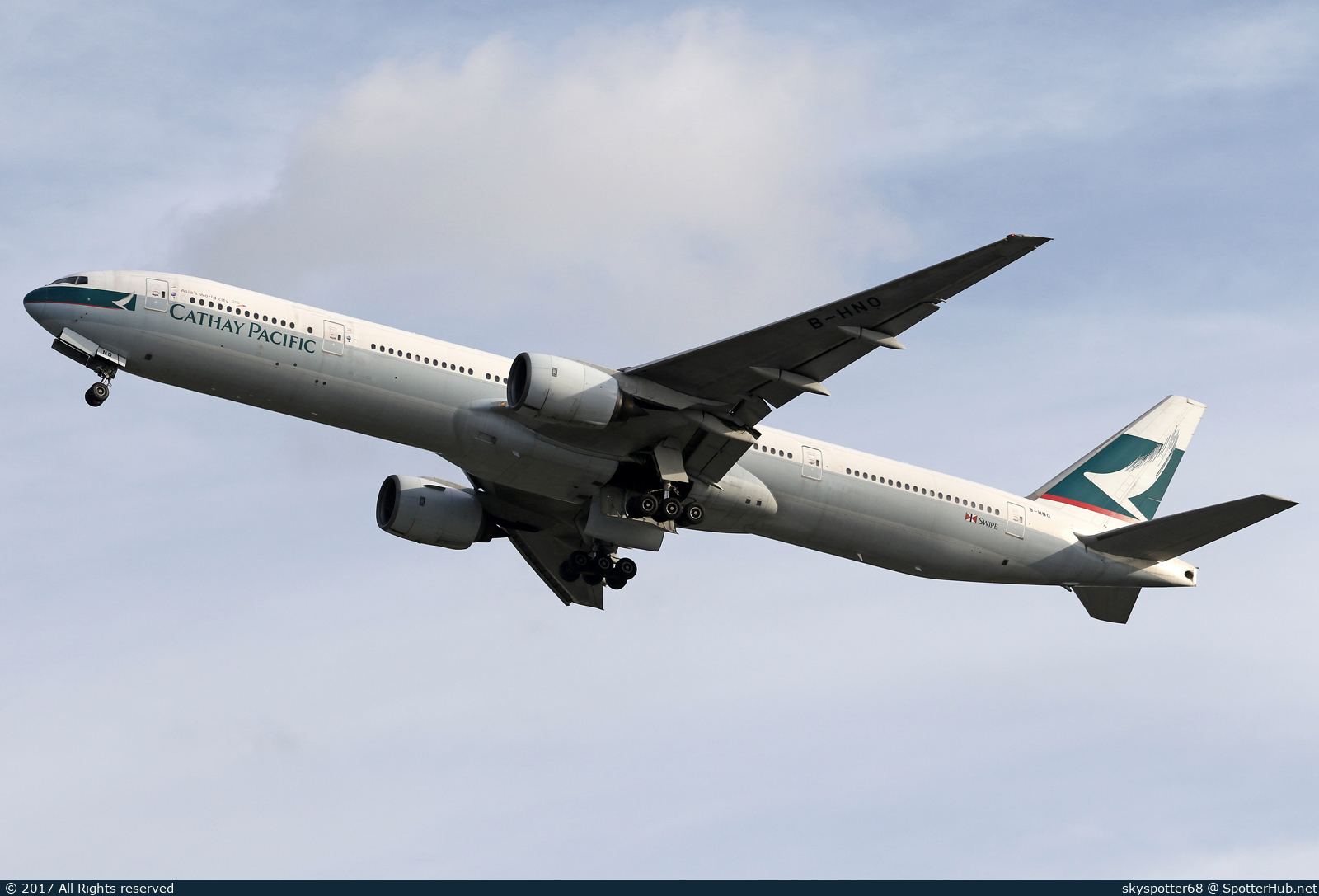 Photo of B-HNO - Boeing 777-367 operated by Cathay Pacific Airways