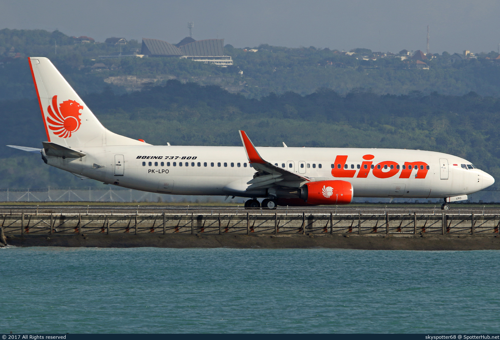 Photo of PK-LPO - Boeing 737-8GP operated by Lion Air