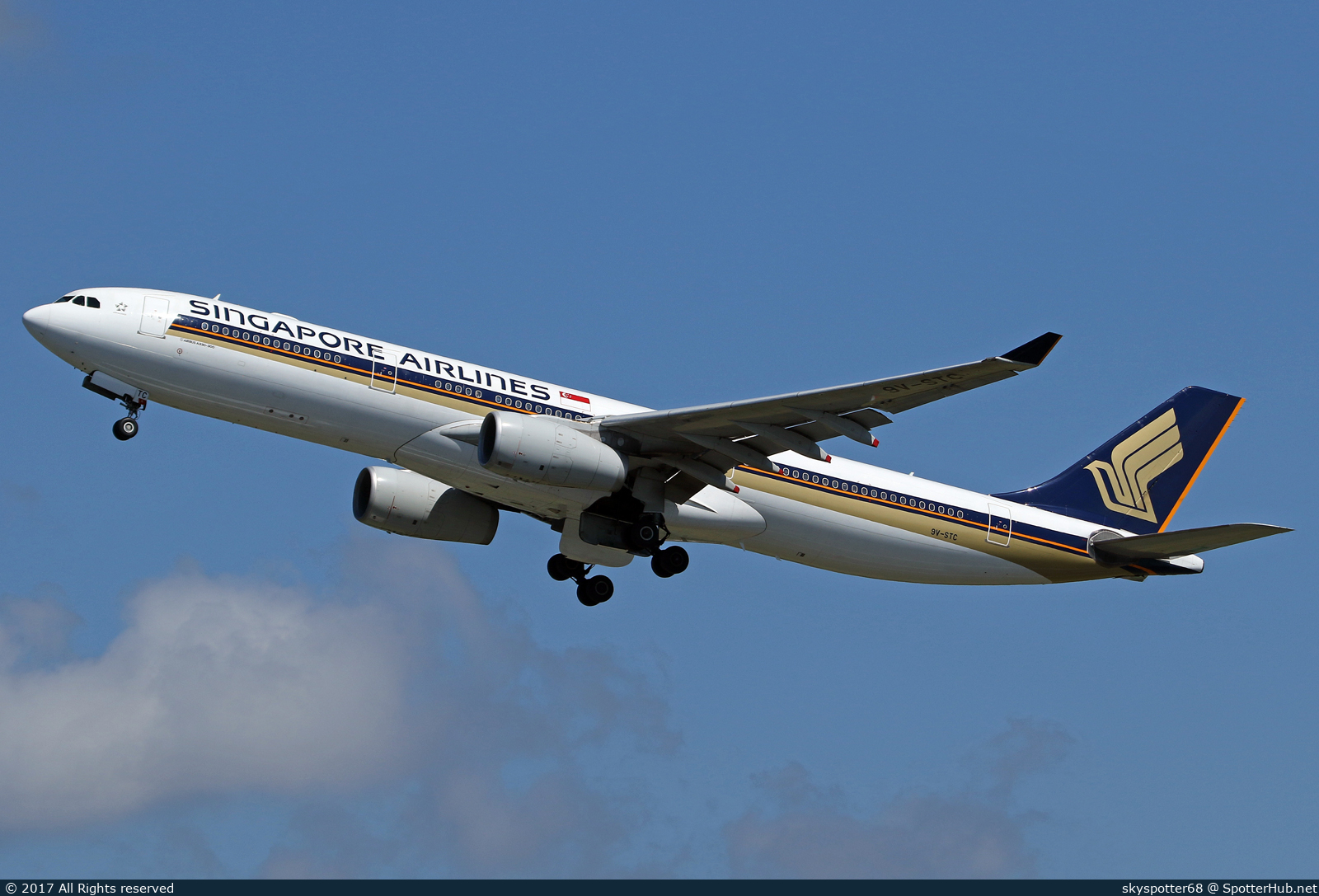 Photo of 9V-STC - Airbus A330-343 operated by Singapore Airlines