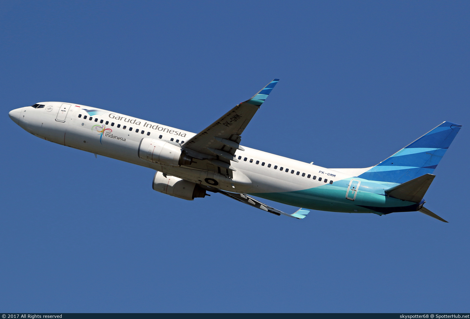 Photo of PK-GMM - Boeing 737-8U3 operated by Garuda Indonesia