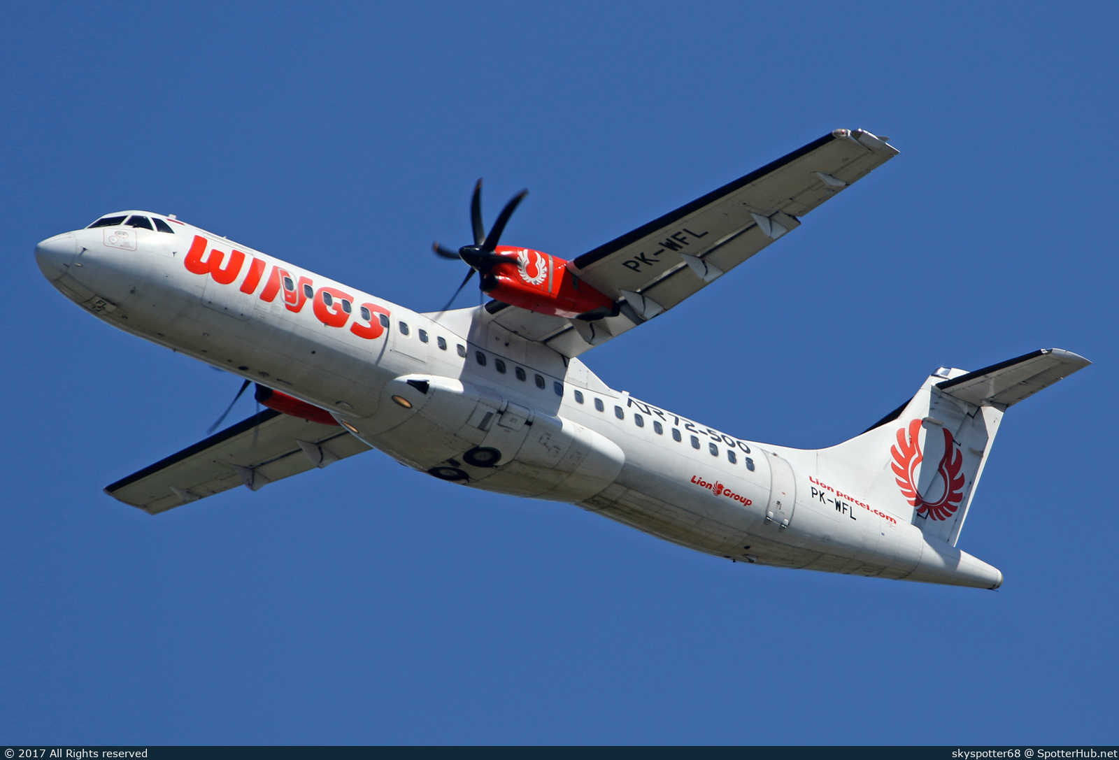 Photo of PK-WFL - ATR 72-500 operated by Wings Air