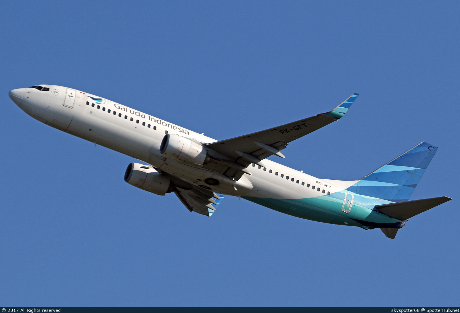Photo of PK-GFT - Boeing 737-86N operated by Garuda Indonesia