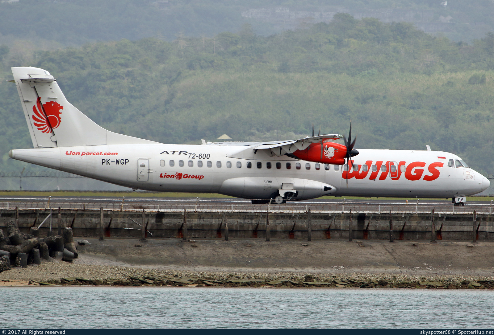 Photo of PK-WGP - ATR 72-600 operated by Wings Air