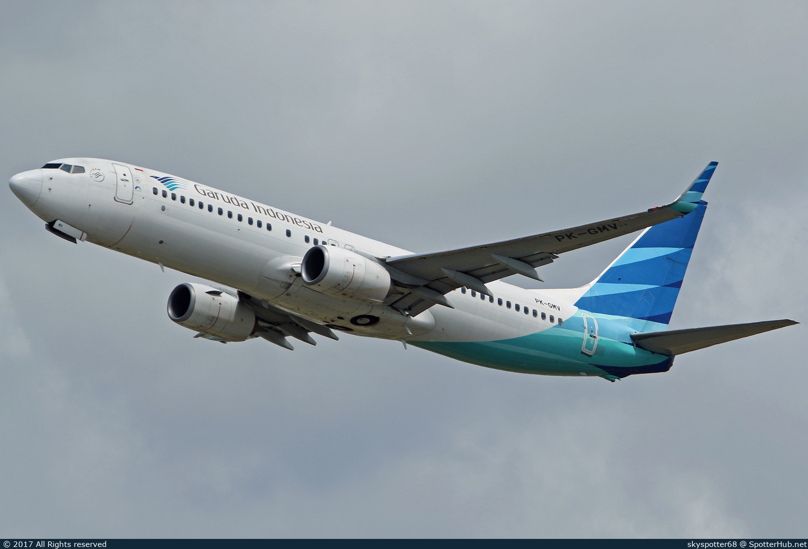 Photo of PK-GMV - Boeing 737-8U3 operated by Garuda Indonesia