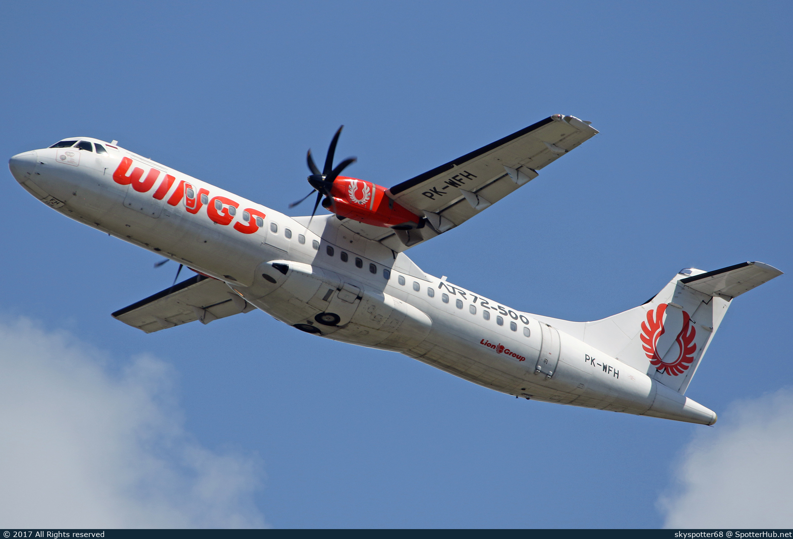 Photo of PK-WFH - ATR 72-500 operated by Wings Air