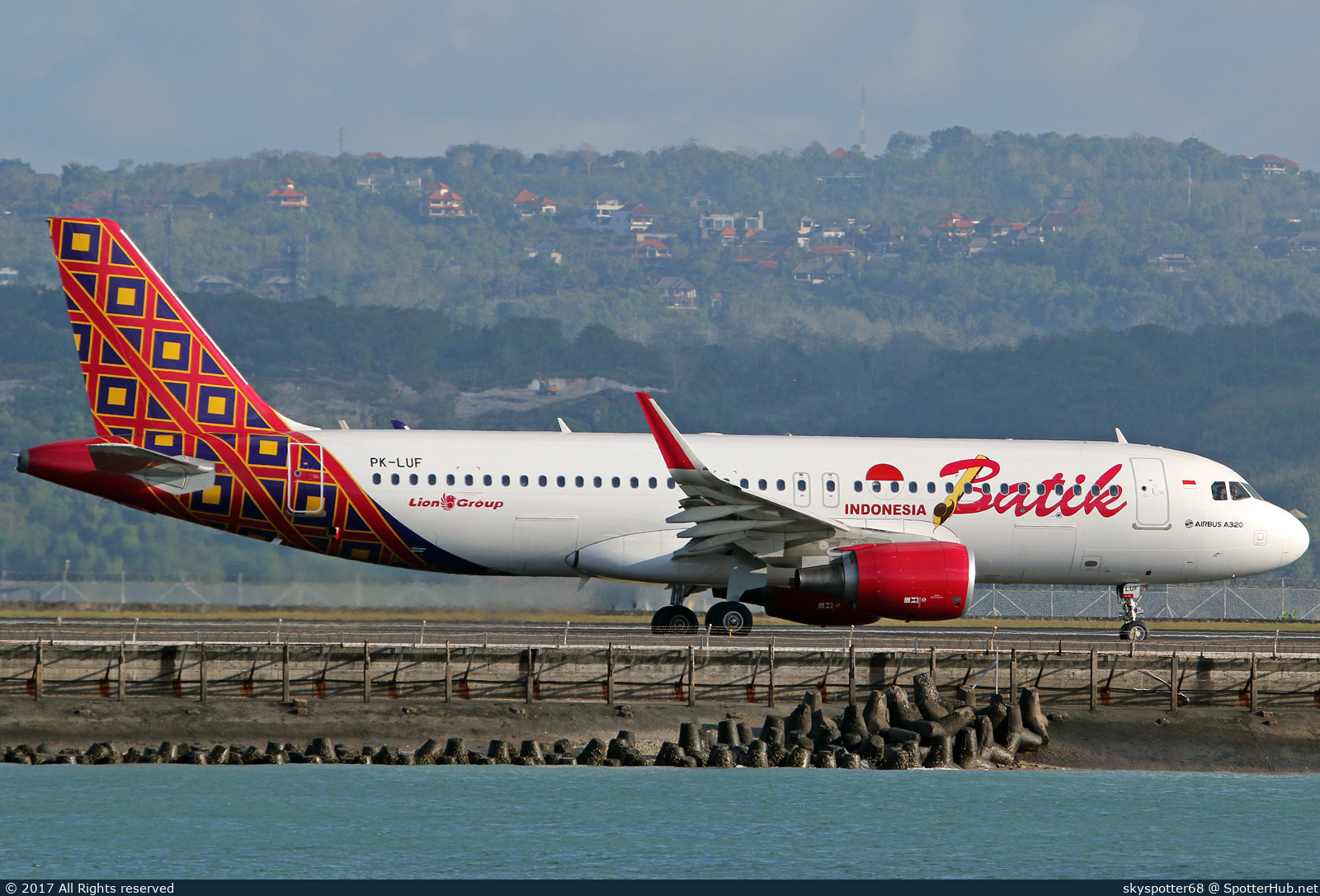 Photo of PK-LUF - Airbus A320-214 operated by Batik Air