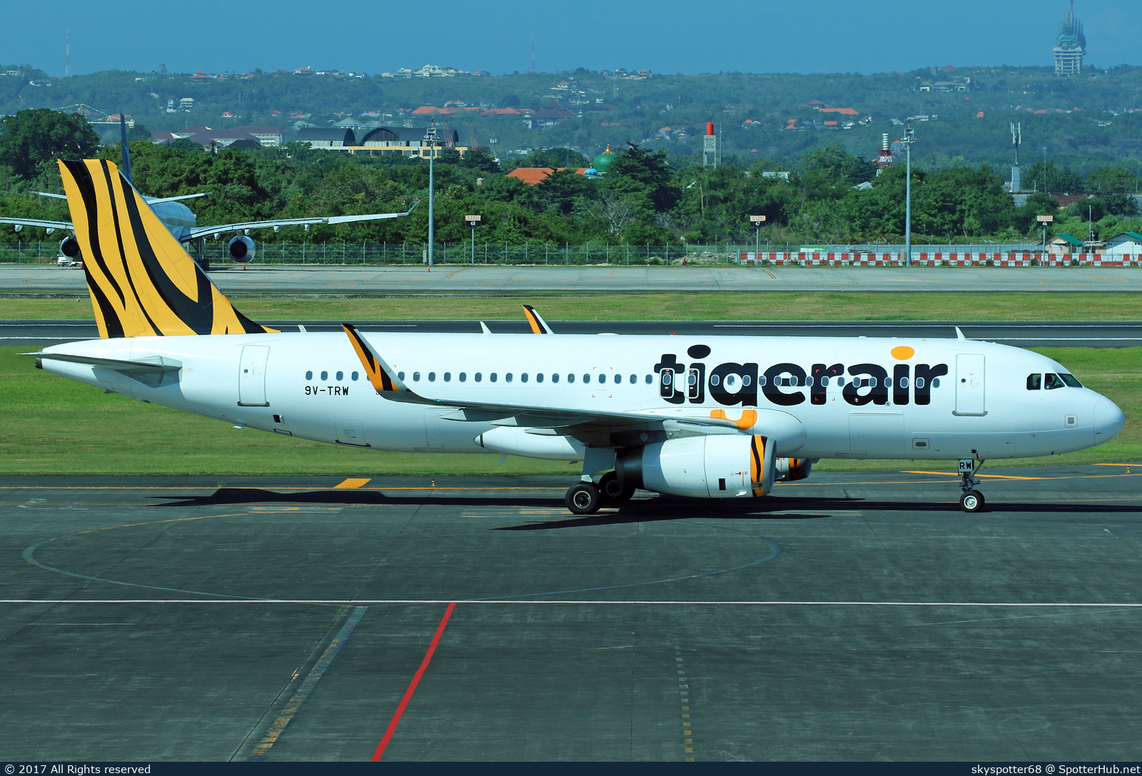 Photo of 9V-TRW - Airbus A320-232 operated by Tigerair