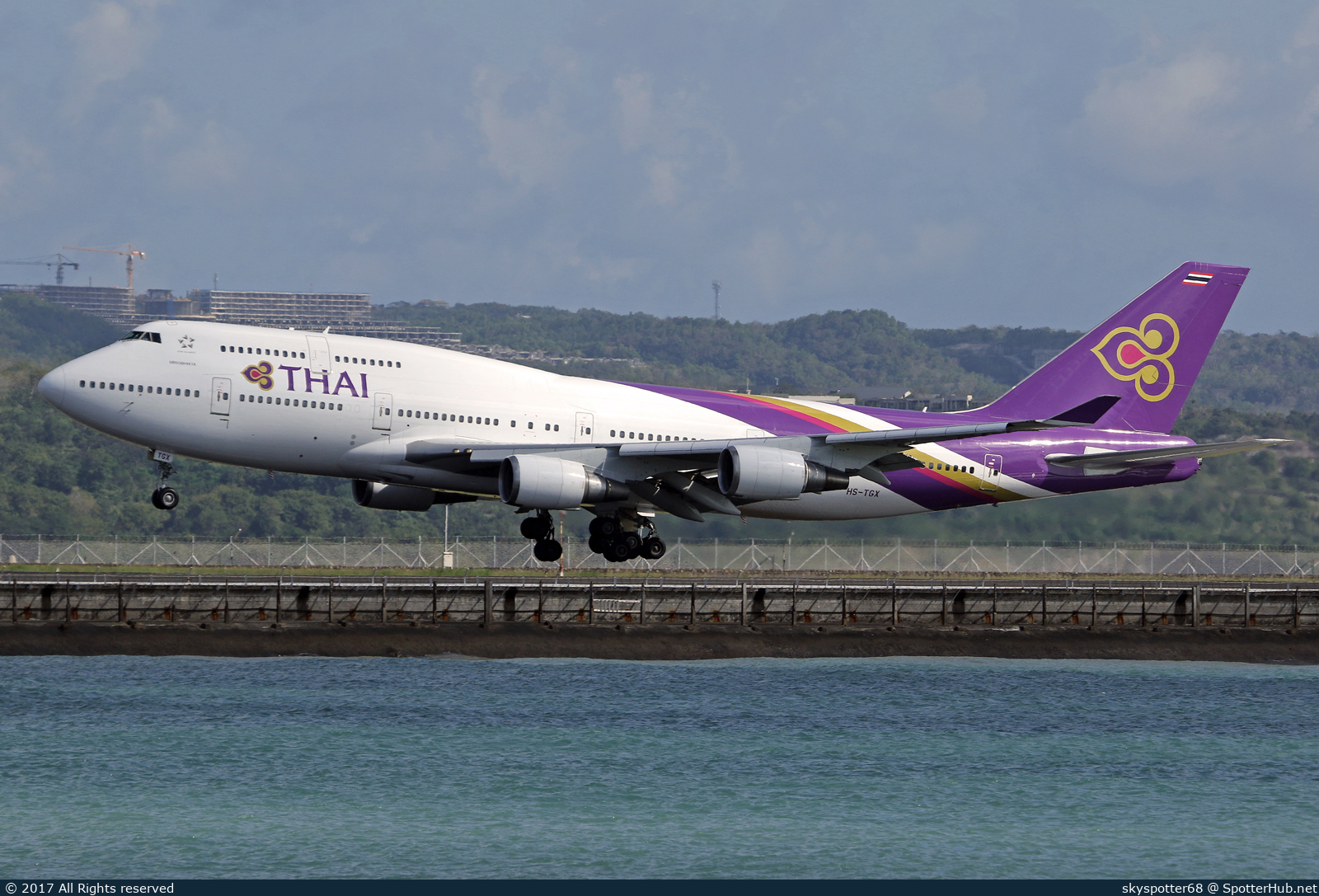 Photo of HS-TGX - Boeing 747-4D7 operated by Thai Airways International