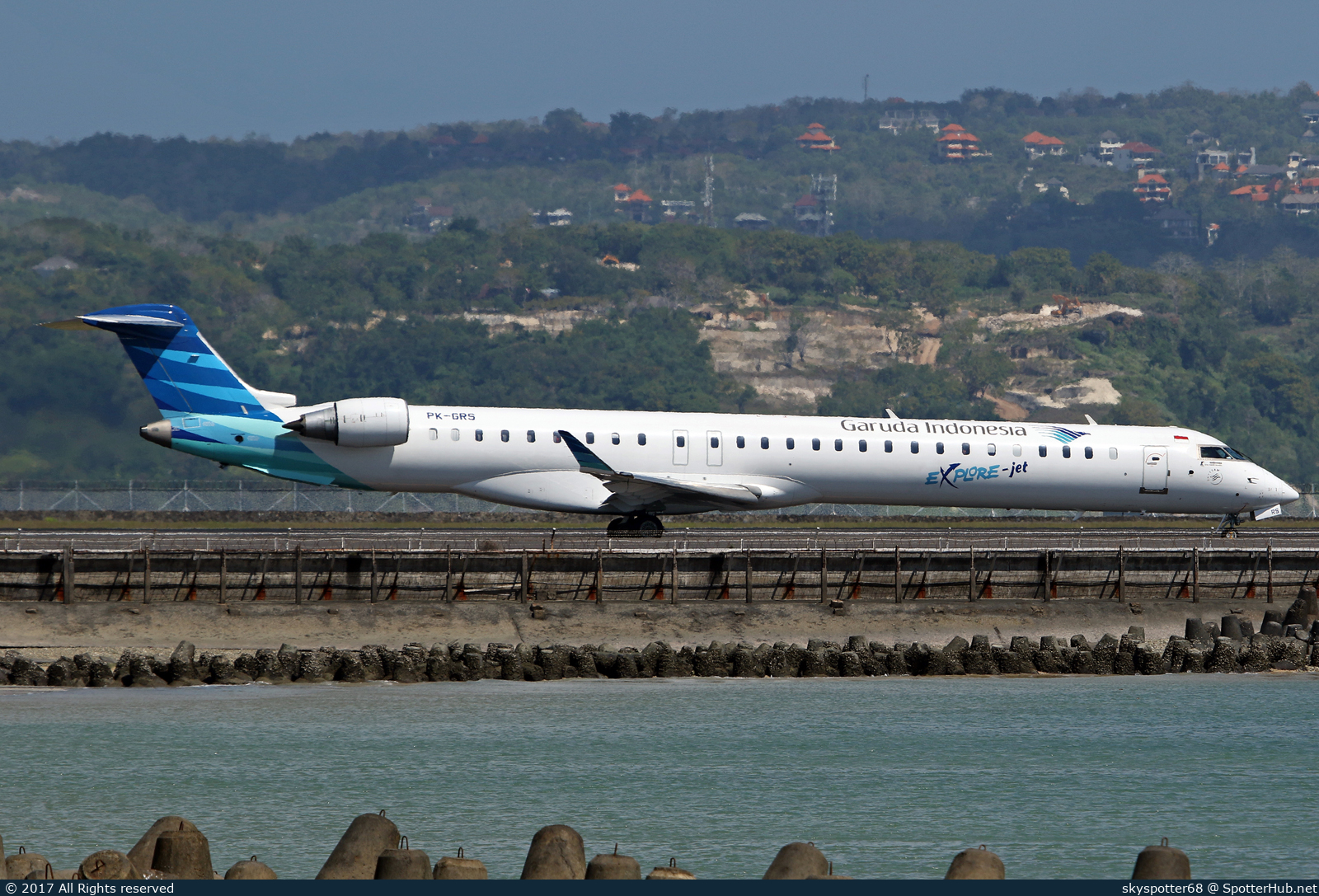 Photo of PK-GRS - Bombardier CRJ-1000ER operated by Garuda Indonesia