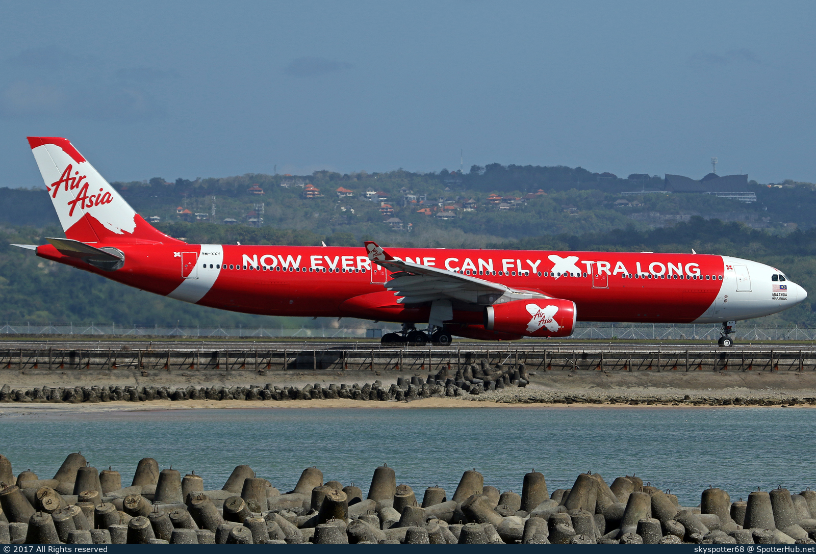 Photo of 9M-XXY - Airbus A330-343 operated by AirAsia X