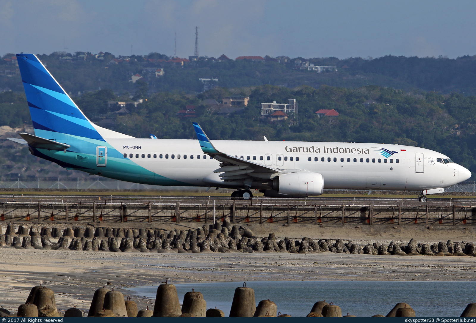 Photo of PK-GNH - Boeing 737-8U3 operated by Garuda Indonesia