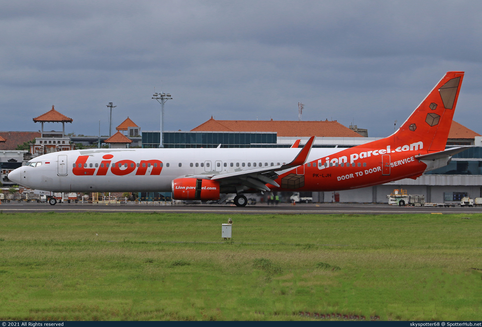 Photo of PK-LJH - Boeing 737-9GP(ER) operated by Lion Air