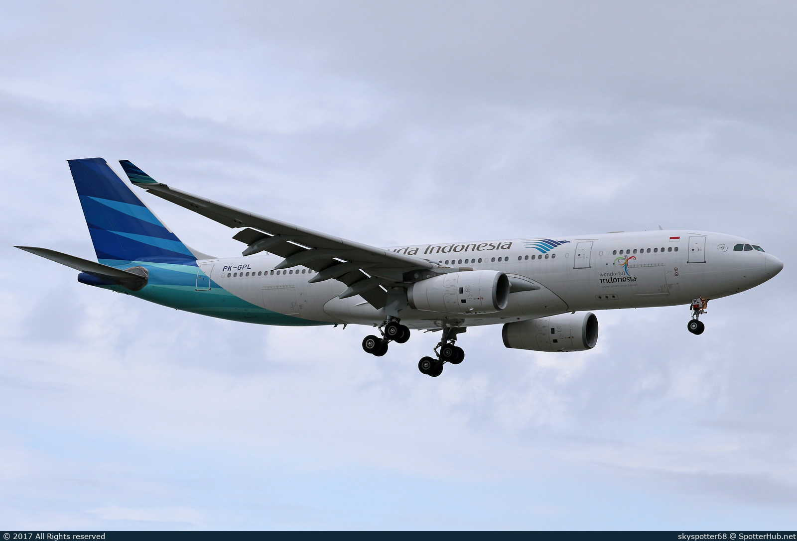 Photo of PK-GPL - Airbus A330-243 operated by Garuda Indonesia