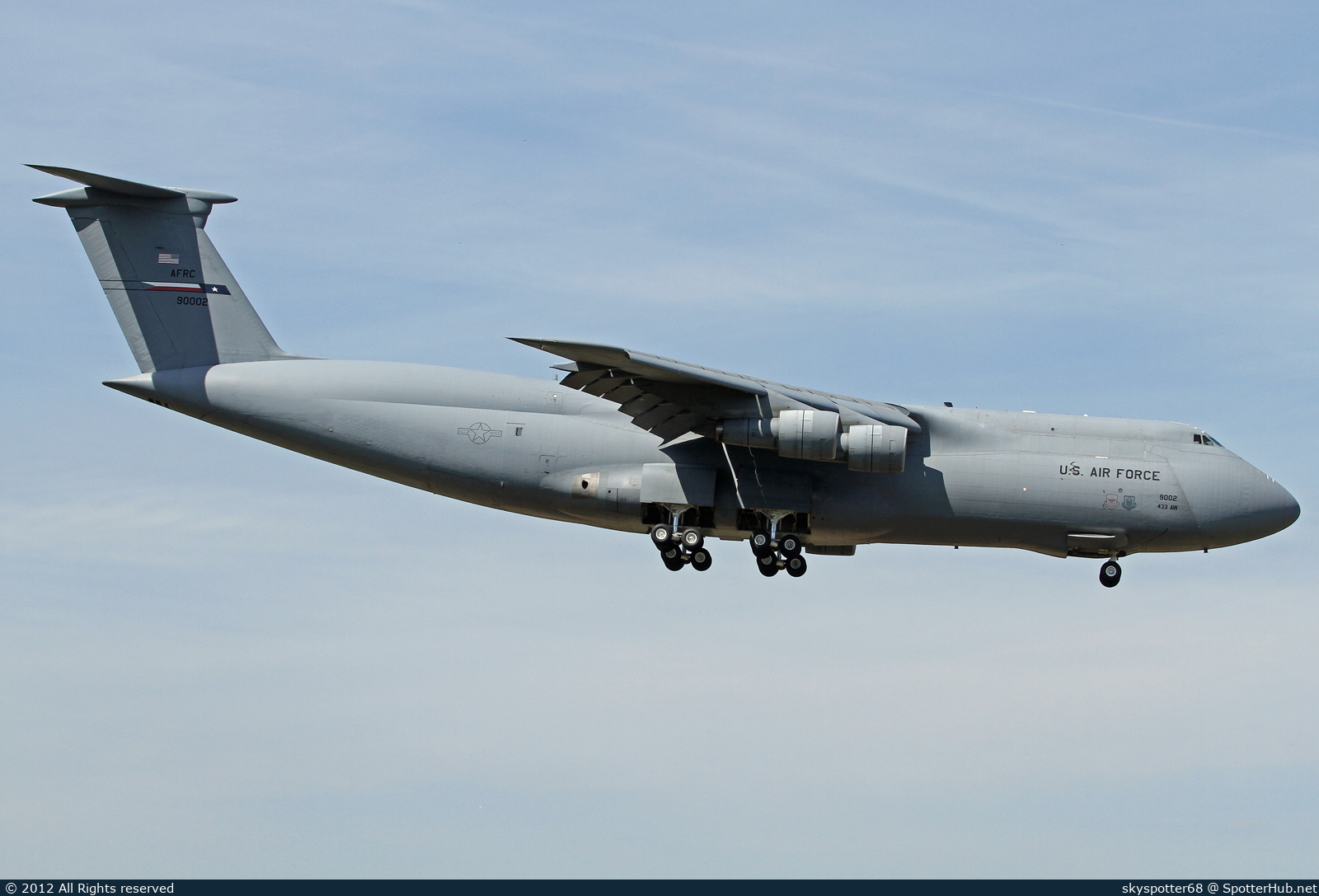 Photo of 69-0002 - Lockheed C-5A Galaxy operated by US Air Force