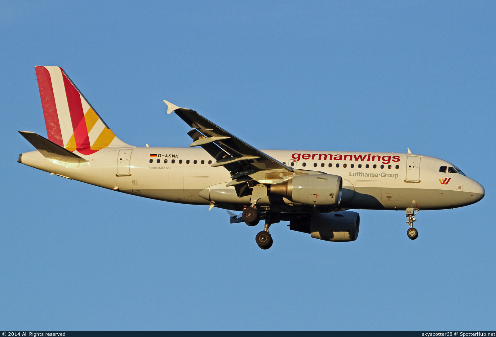 Photo of D-AKNK - Airbus A319-112 operated by Germanwings