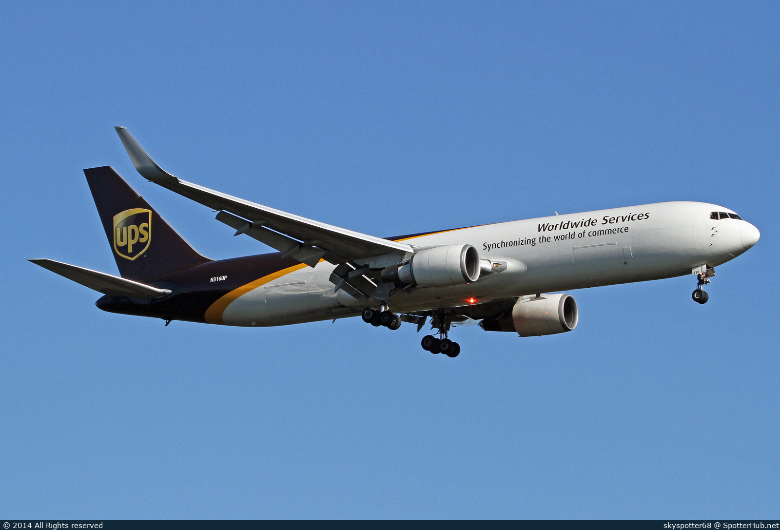 Photo of N316UP - Boeing 767-34AF operated by UPS United Parcel Service
