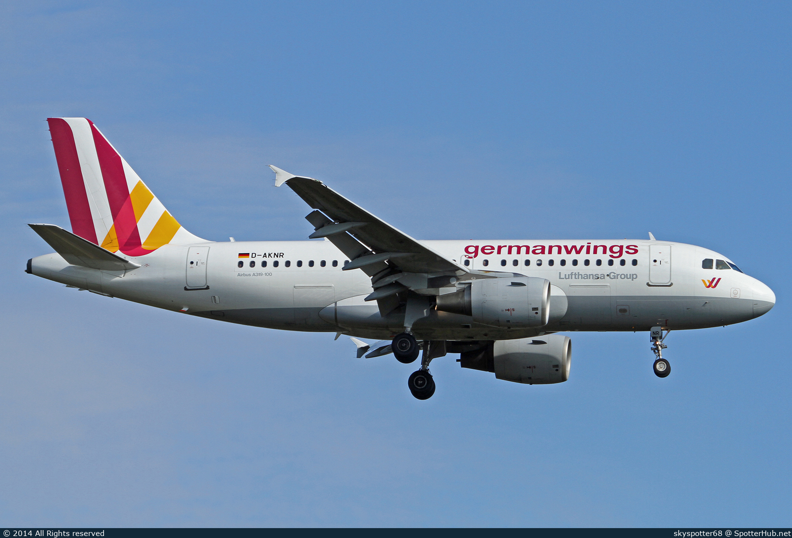 Photo of D-AKNR - Airbus A319-112 operated by Germanwings