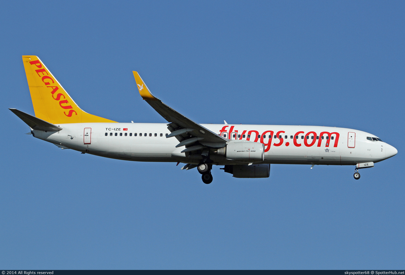 Photo of TC-IZE - Boeing 737-86J operated by Pegasus Airlines
