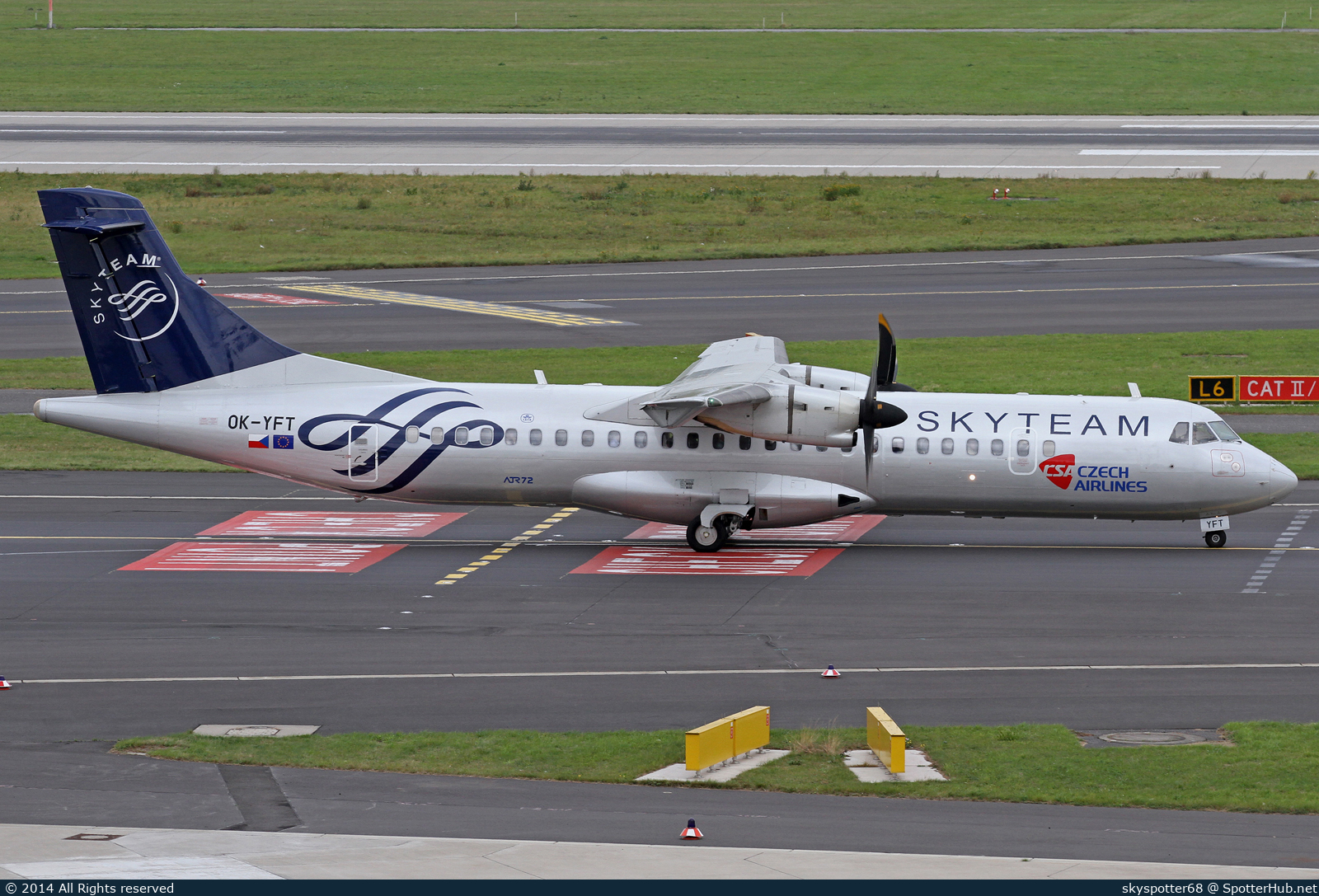 Photo of OK-YFT - ATR 72-212 operated by CSA Czech Airlines