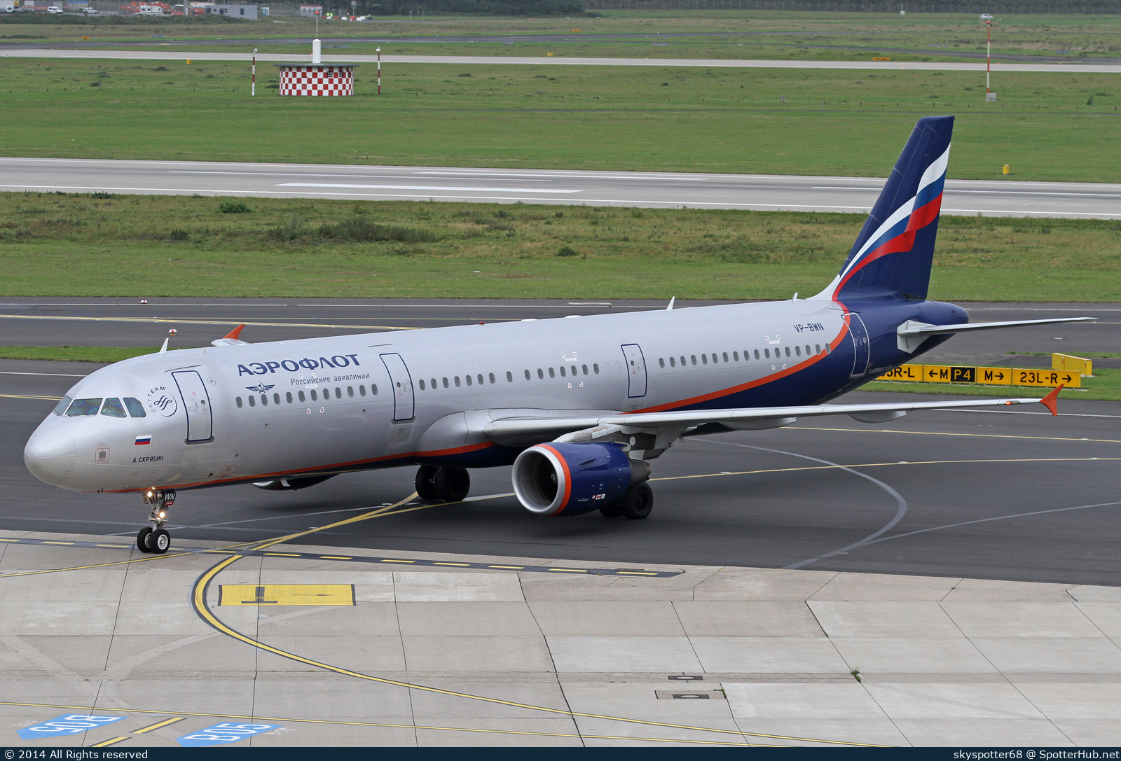 Photo of VP-BWN - Airbus A321-211 operated by Aeroflot