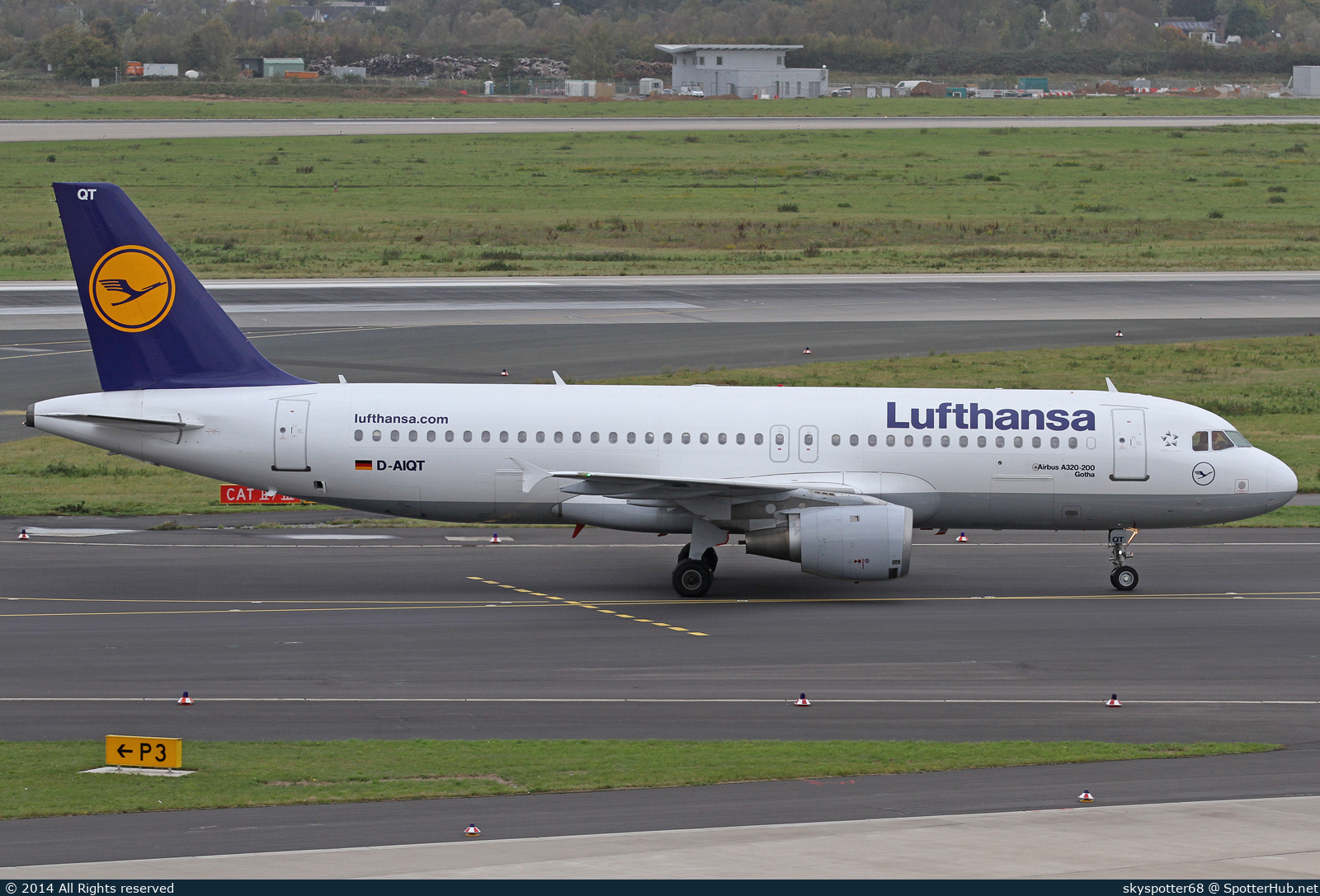 Photo of D-AIQT - Airbus A320-211 operated by Lufthansa