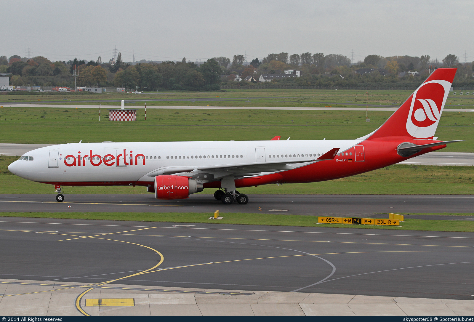 Photo of D-ALPF - Airbus A330-223 operated by Air Berlin