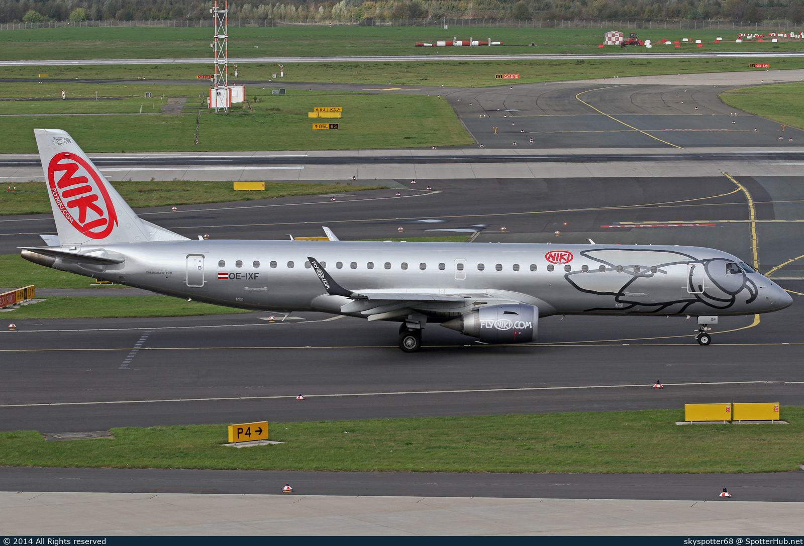 Photo of OE-IXF - Embraer ERJ-190LR operated by Niki