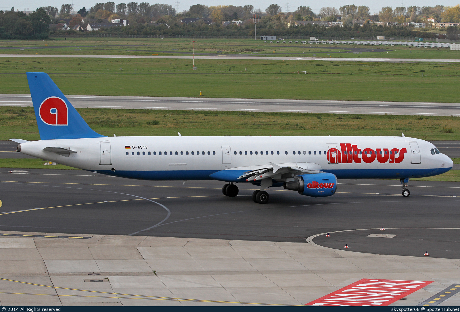 Photo of D-ASTV - Airbus A321-211 operated by Germania