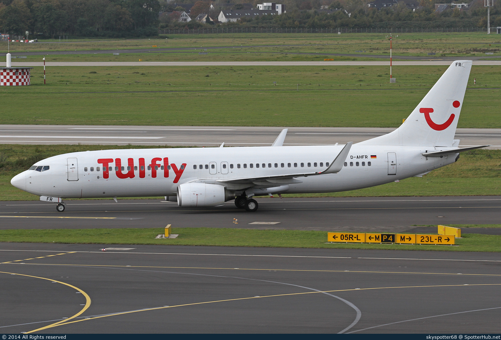 Photo of D-AHFR - Boeing 737-8K5 operated by TUIfly