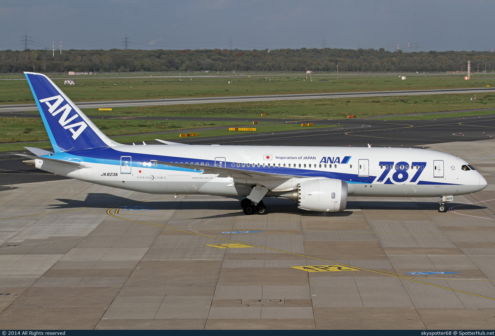Photo of JA823A - Boeing 787-8 Dreamliner operated by ANA All Nippon Airways