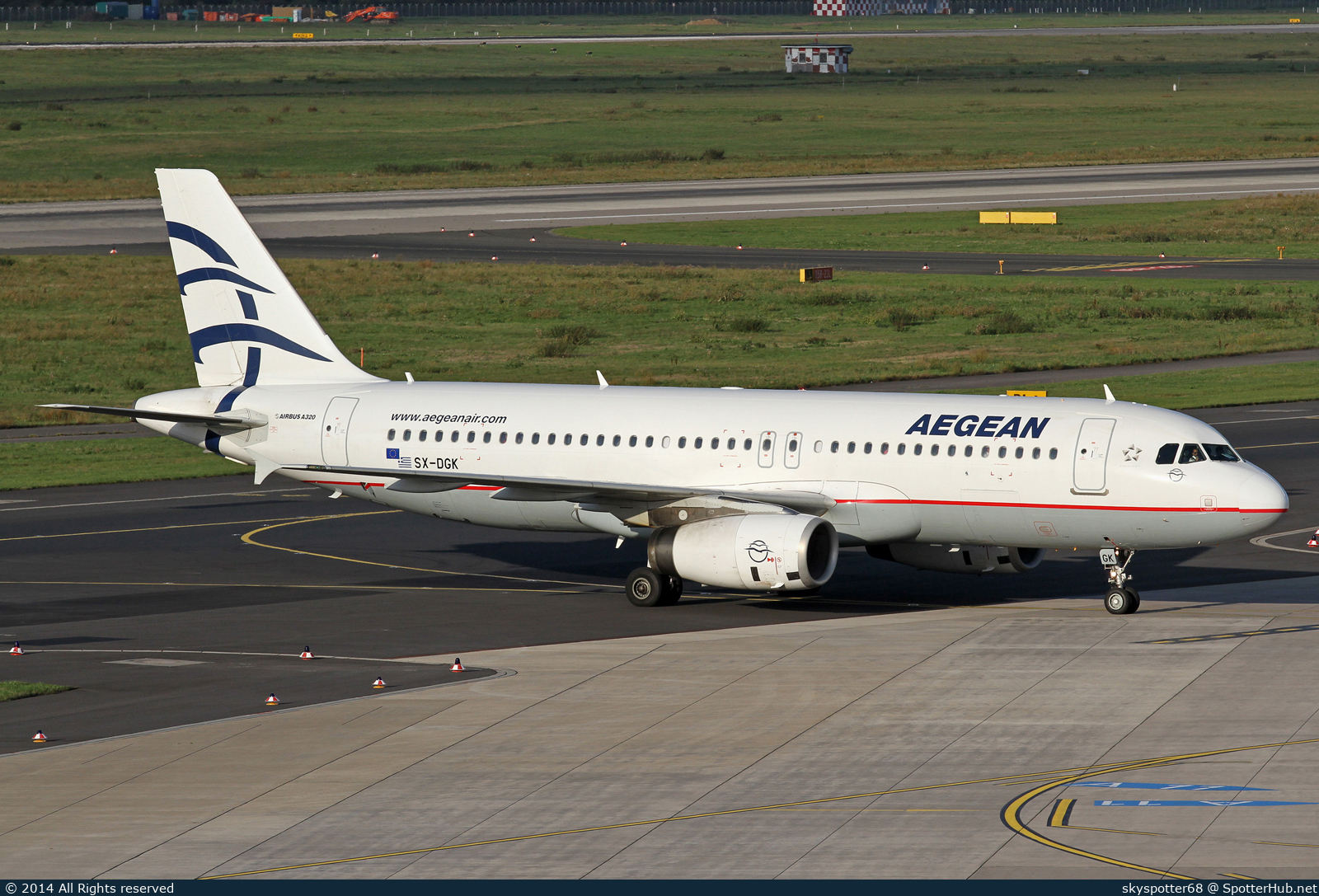 Photo of SX-DGK - Airbus A320-232 operated by Aegean Airlines