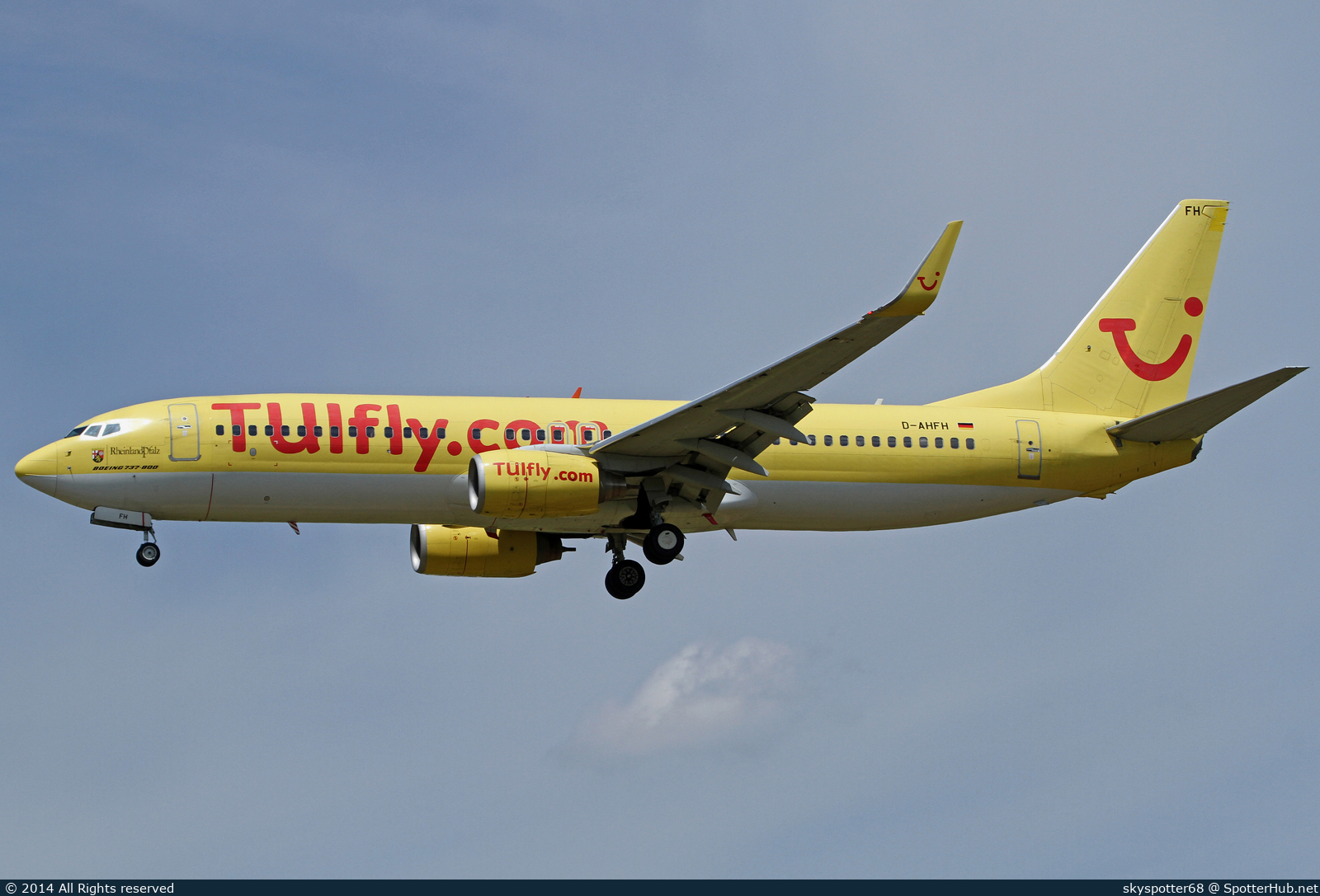 Photo of D-AHFH - Boeing 737-8K5 operated by TUIfly