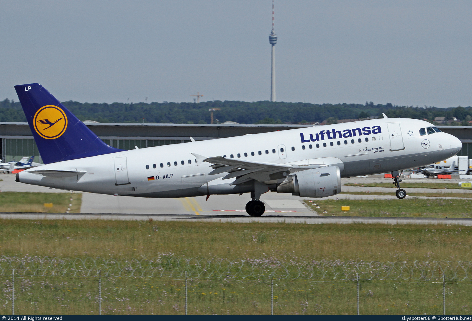 Photo of D-AILP - Airbus A319-114 operated by Lufthansa