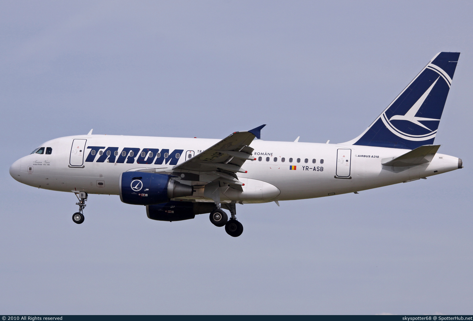 Photo of YR-ASB - Airbus A318-111 operated by Tarom - Romanian Air Transport