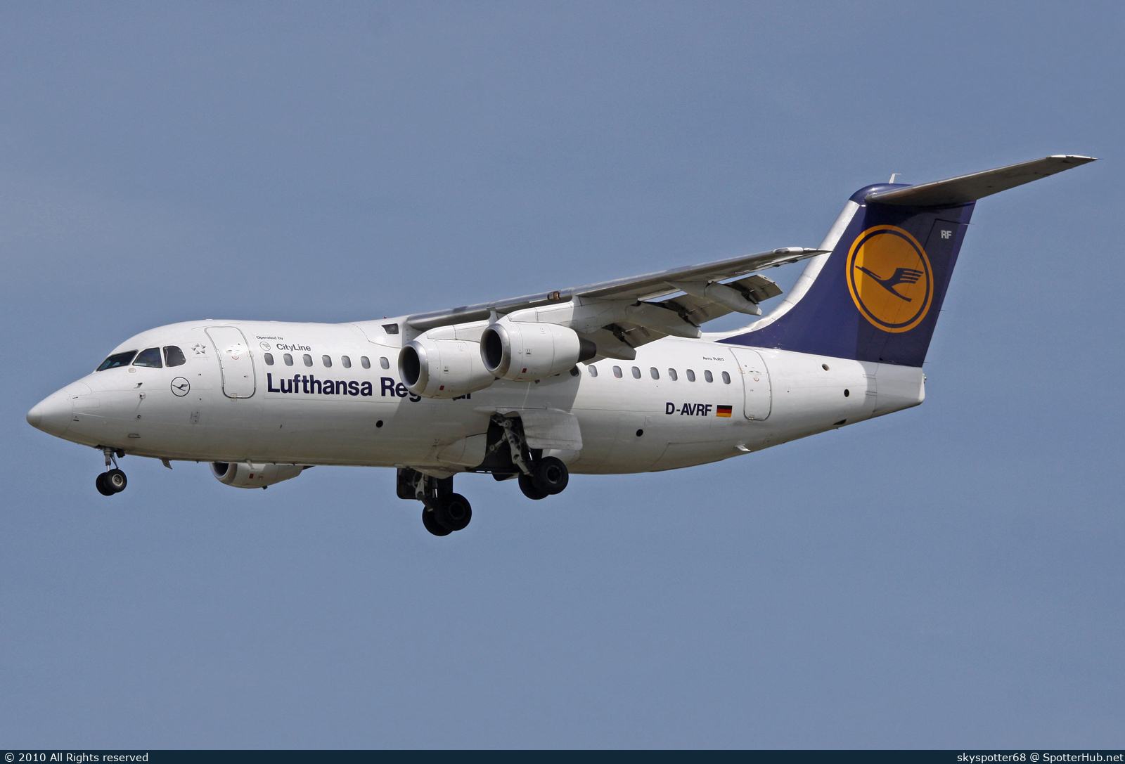 Photo of D-AVRF - British Aerospace Avro RJ85 operated by Lufthansa CityLine