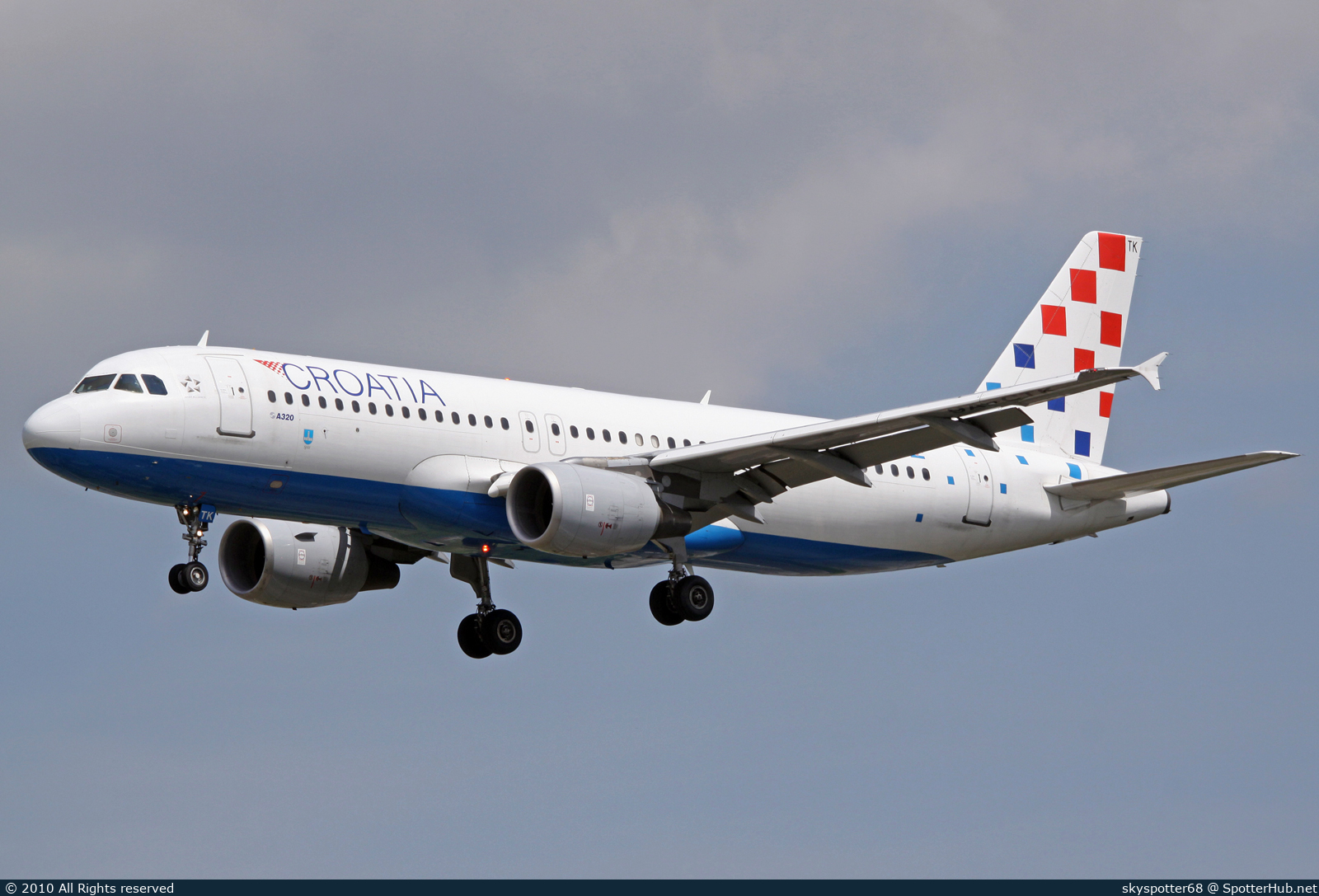 Photo of 9A-CTK - Airbus A320-214 operated by Croatia Airlines