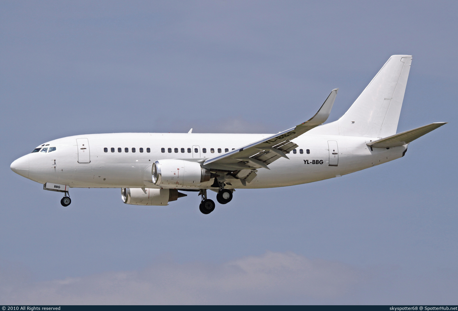 Photo of YL-BBG - Boeing 737-548 operated by airBaltic
