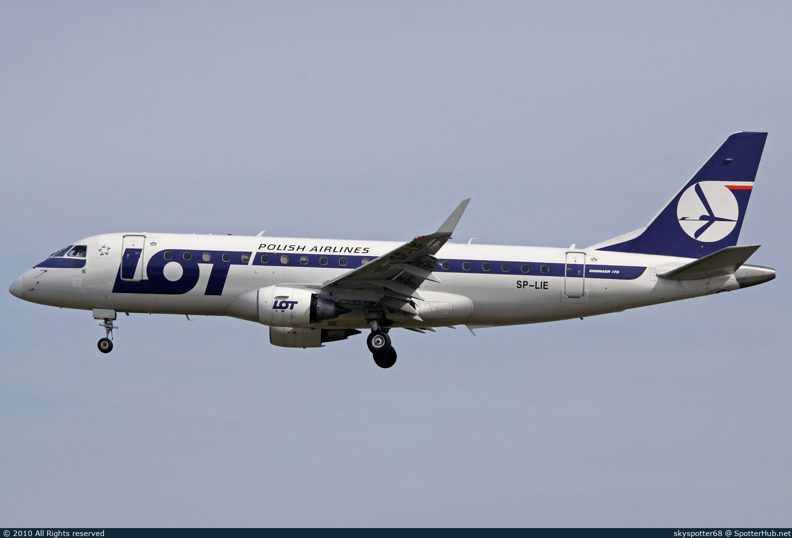 Photo of SP-LIE - Embraer ERJ-175LR operated by LOT Polish Airlines