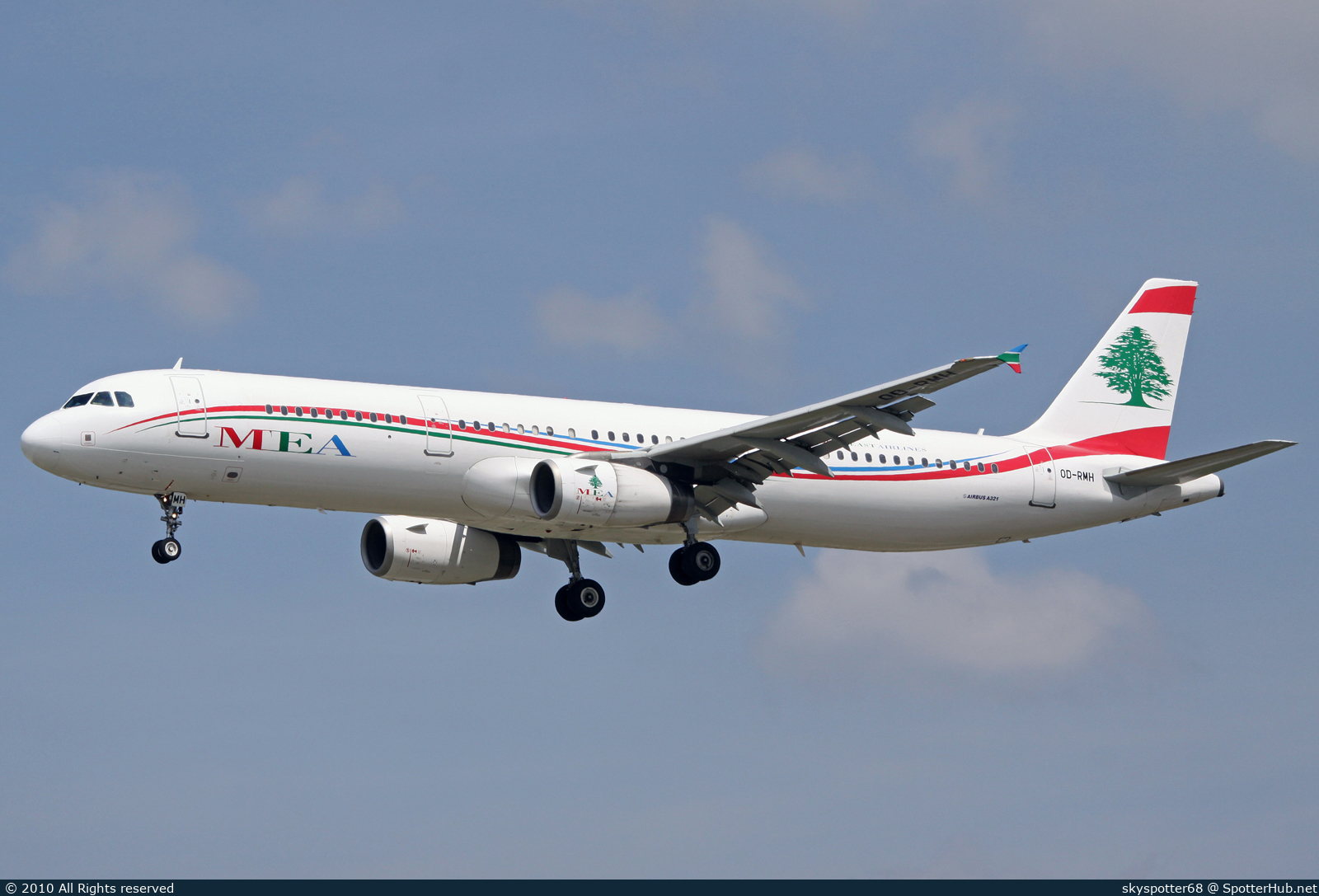 Photo of OD-RMH - Airbus A321-231 operated by MEA Middle East Airlines