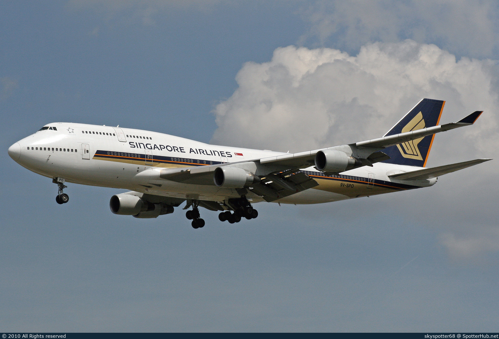 Photo of 9V-SPO - Boeing 747-412 operated by Singapore Airlines