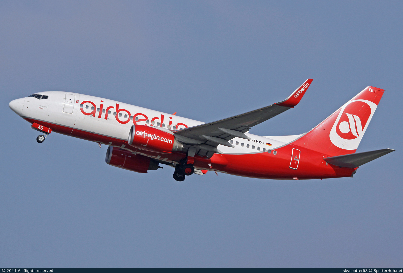 Photo of D-AHXG - Boeing 737-7K5 operated by Air Berlin (opb TUIfly)
