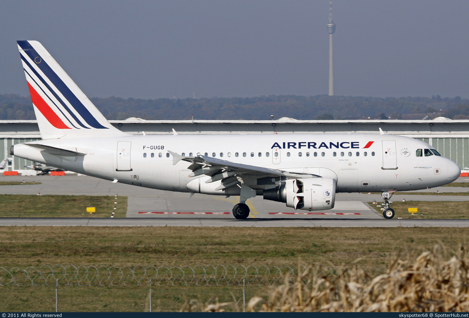 Photo of F-GUGB - Airbus A318-111 operated by Air France