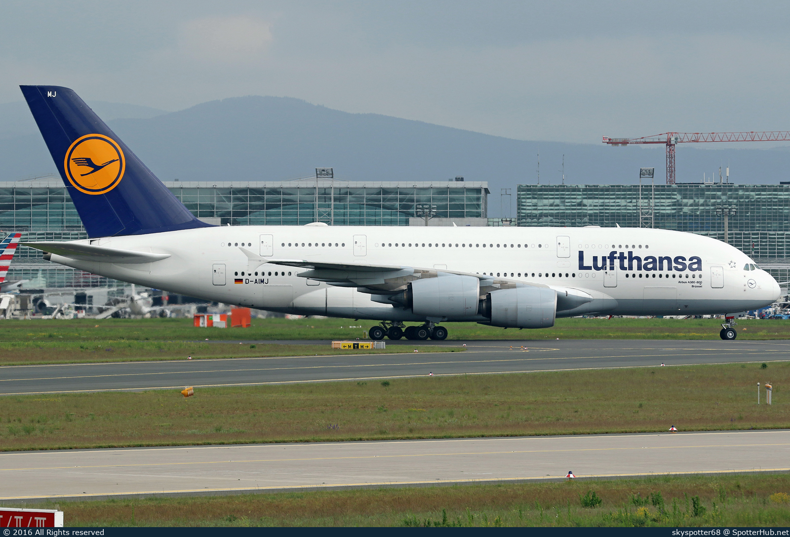 Photo of D-AIMJ - Airbus A380-841 operated by Lufthansa