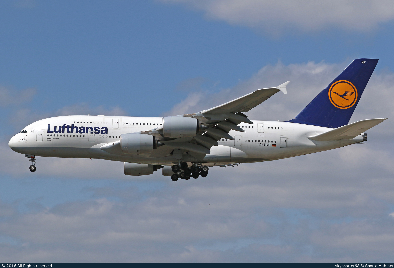 Photo of D-AIMF - Airbus A380-841 operated by Lufthansa