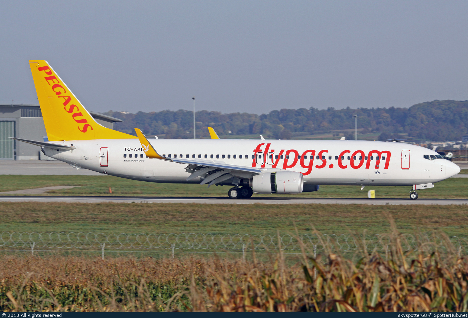 Photo of TC-AAU - Boeing 737-82R operated by Pegasus Airlines