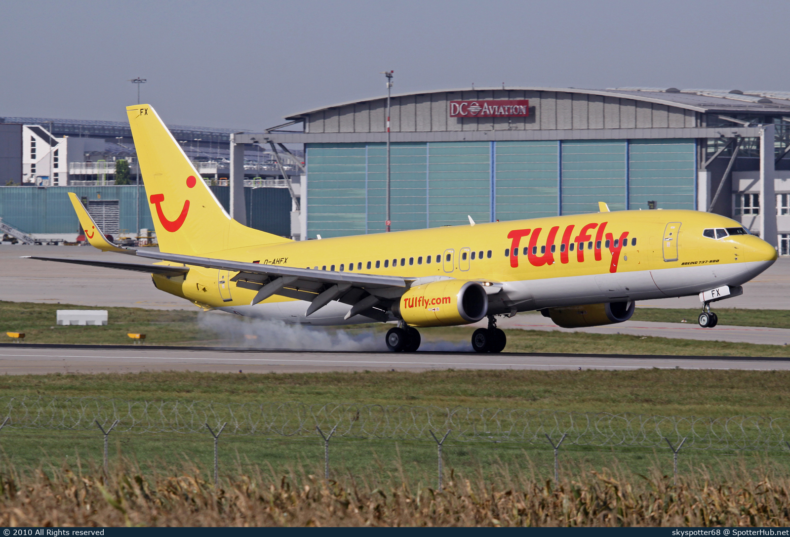 Photo of D-AHFX - Boeing 737-8K5 operated by TUIfly