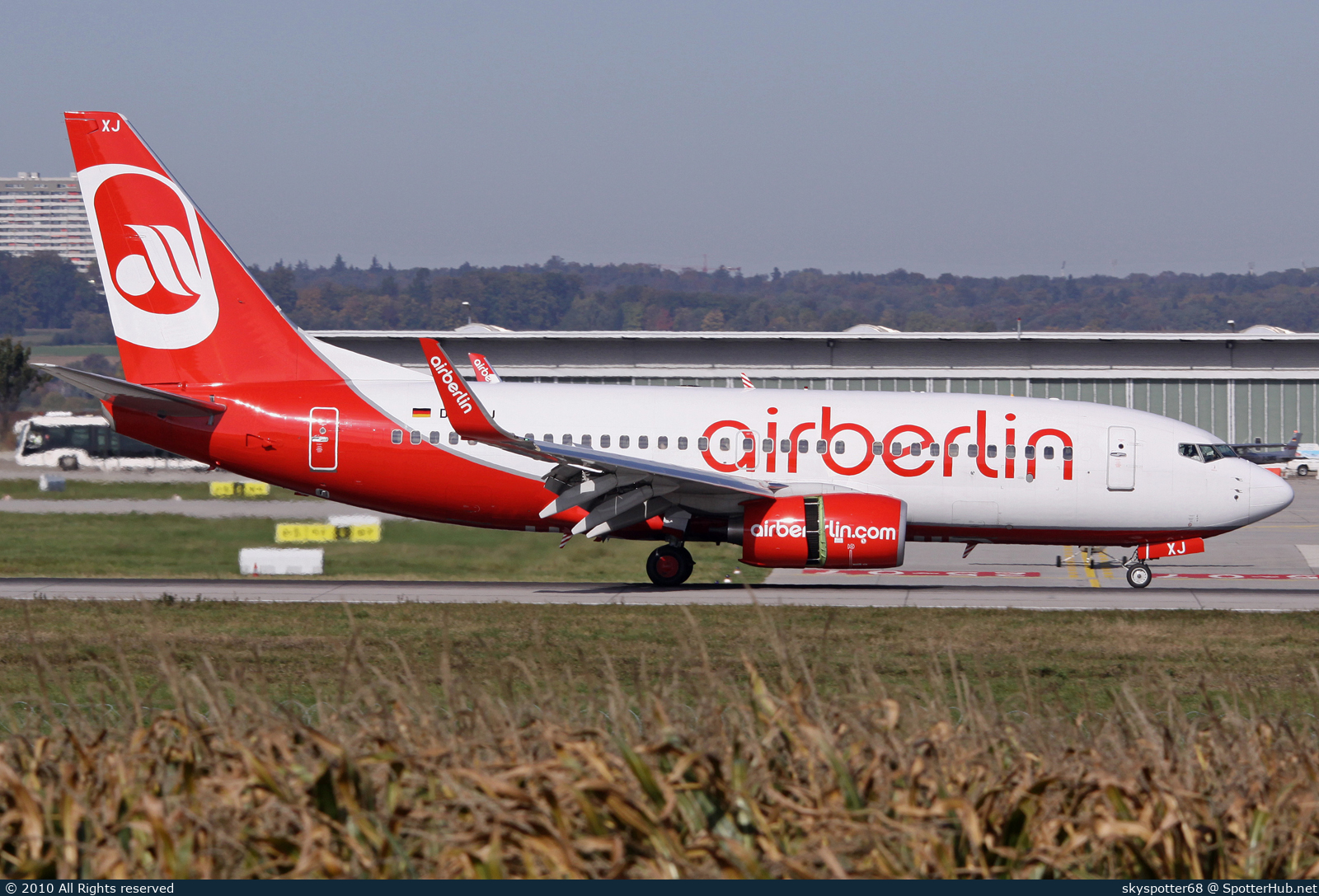 Photo of D-AHXJ - Boeing 737-7K5 operated by Air Berlin (opb TUIfly)